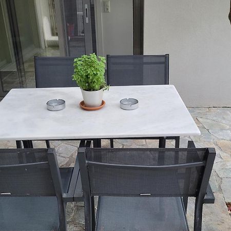 Charming Coastal Retreat Διαμέρισμα Ανάβυσσος Εξωτερικό φωτογραφία
