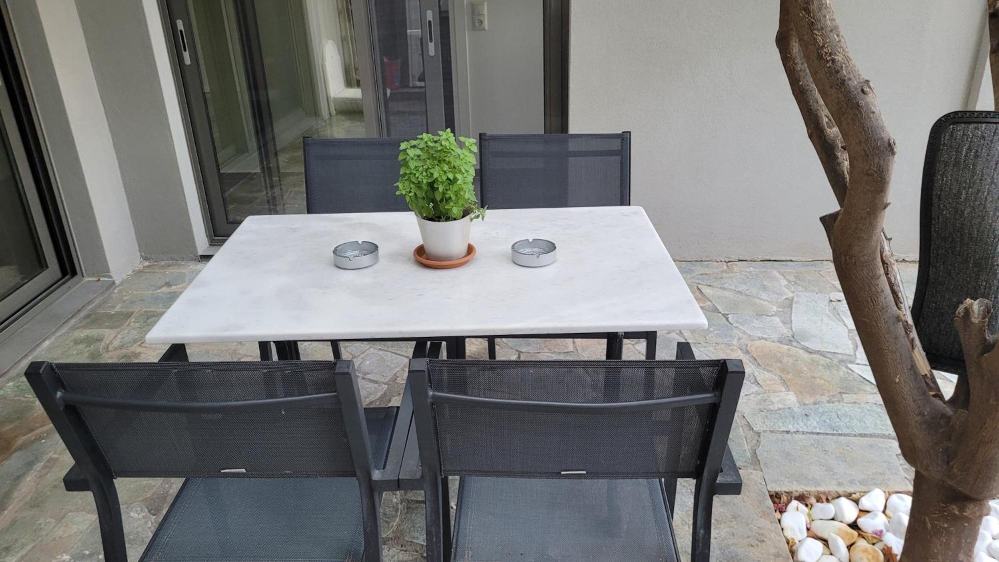 Charming Coastal Retreat Διαμέρισμα Ανάβυσσος Εξωτερικό φωτογραφία